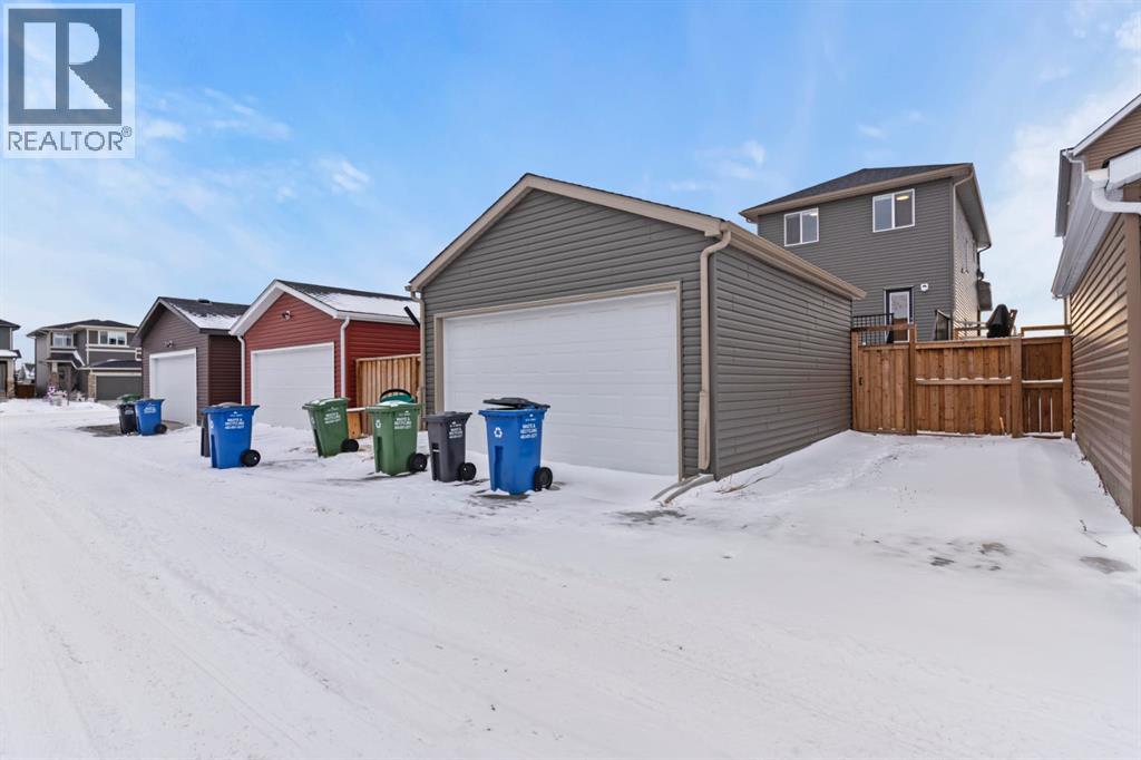 128 Fireside Way, Cochrane