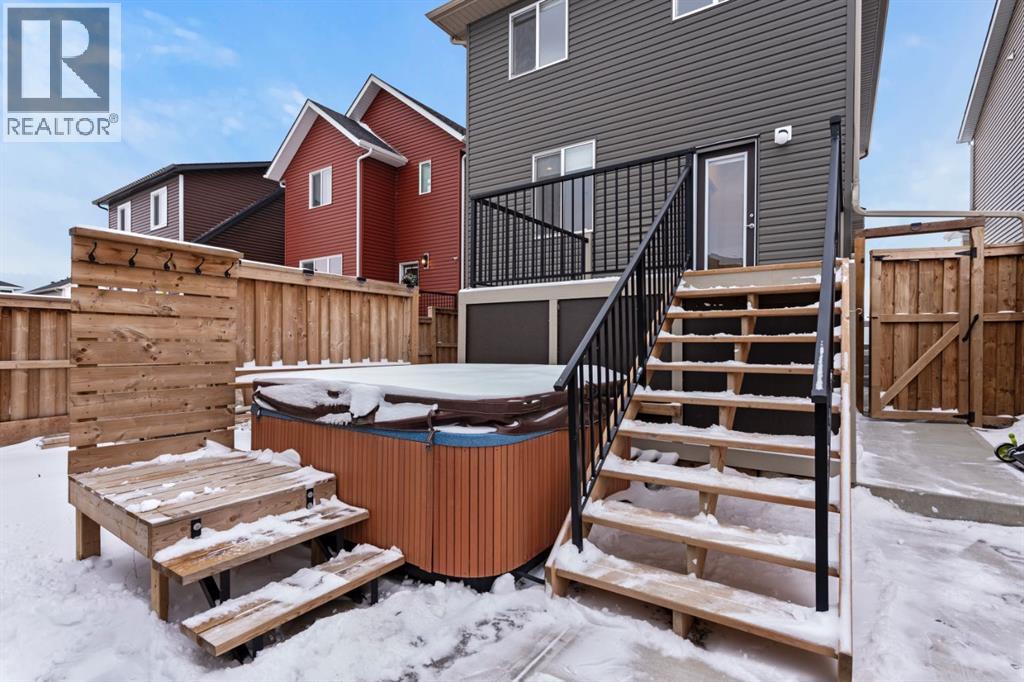 128 Fireside Way, Cochrane