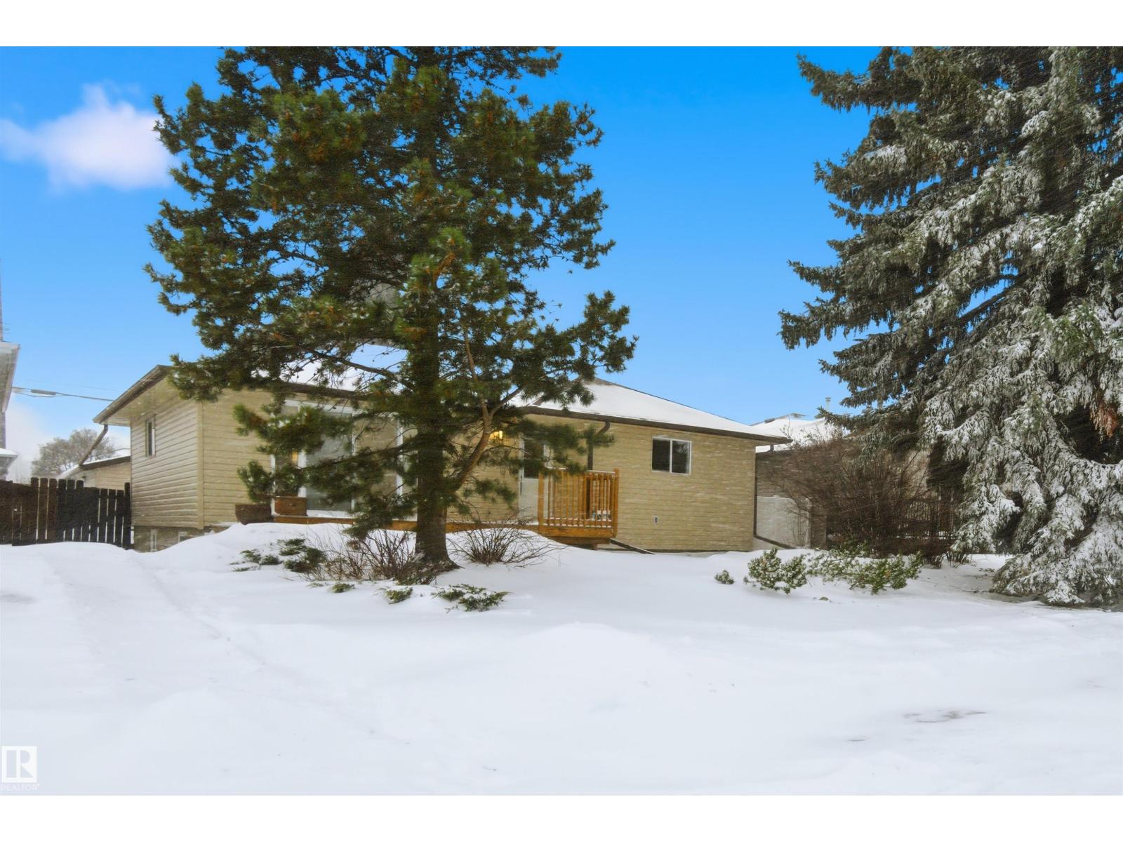 5711 95 AV NW, Edmonton