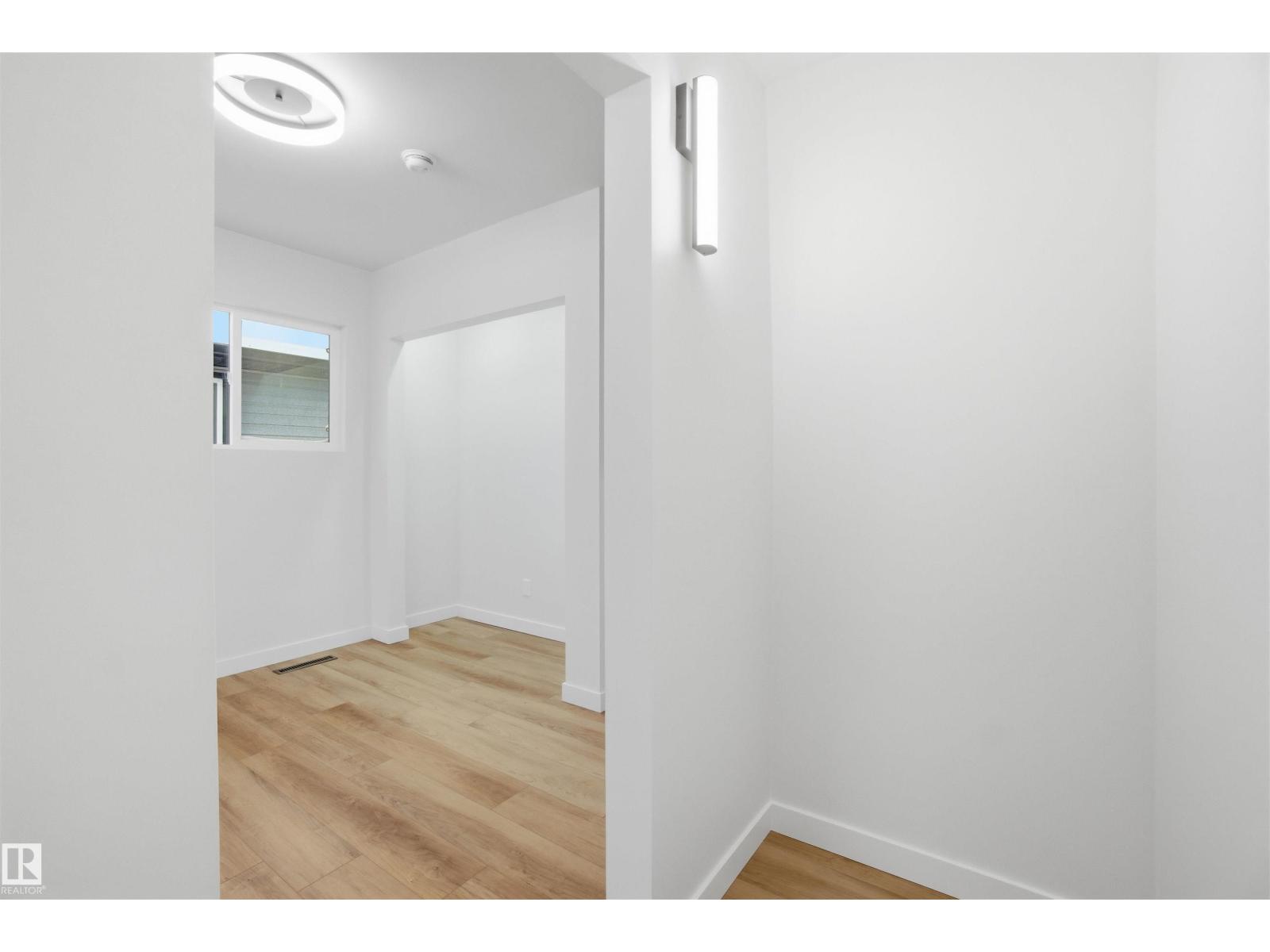 5711 95 AV NW, Edmonton