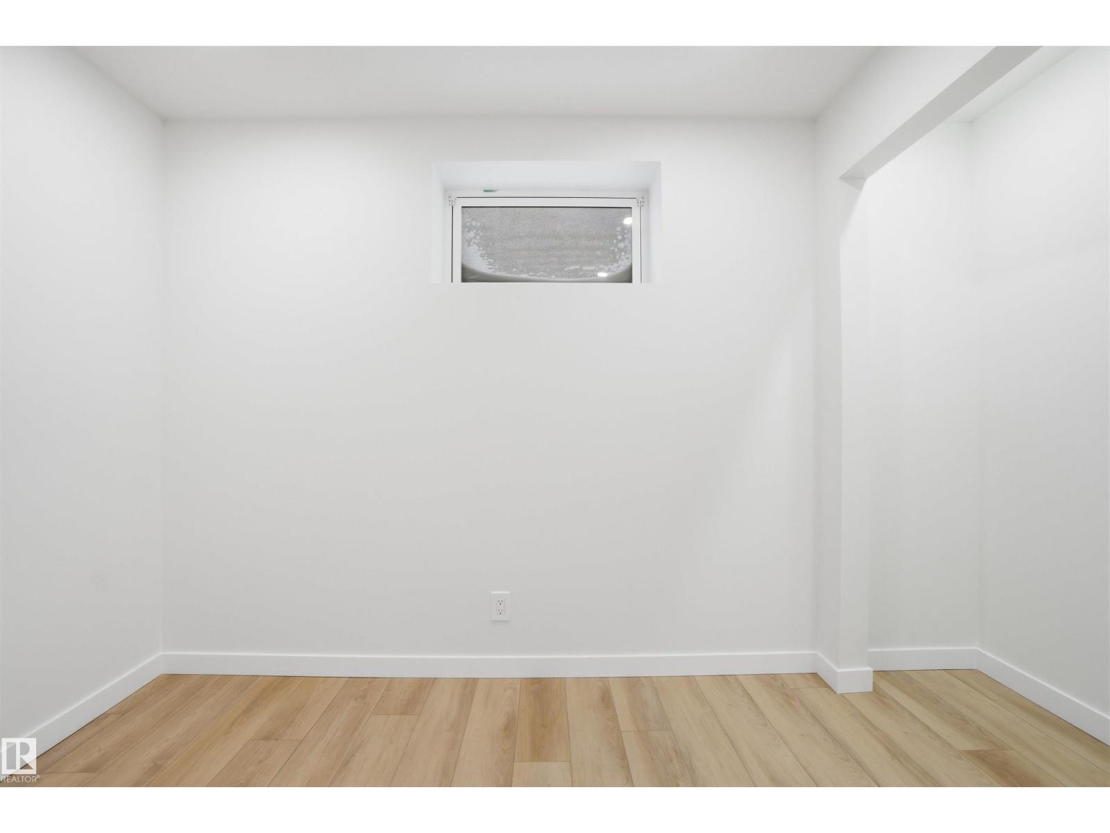 5711 95 AV NW, Edmonton