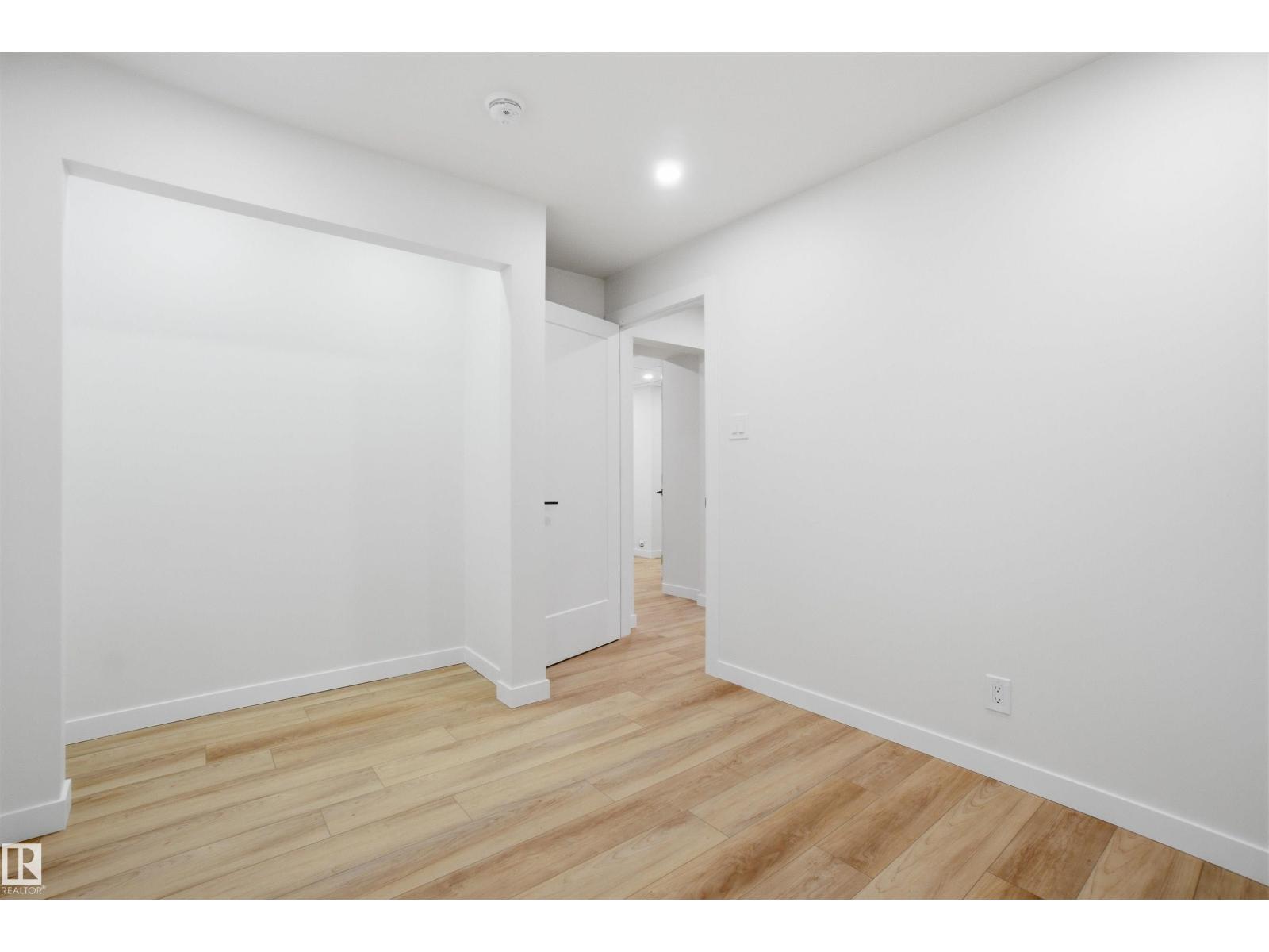 5711 95 AV NW, Edmonton