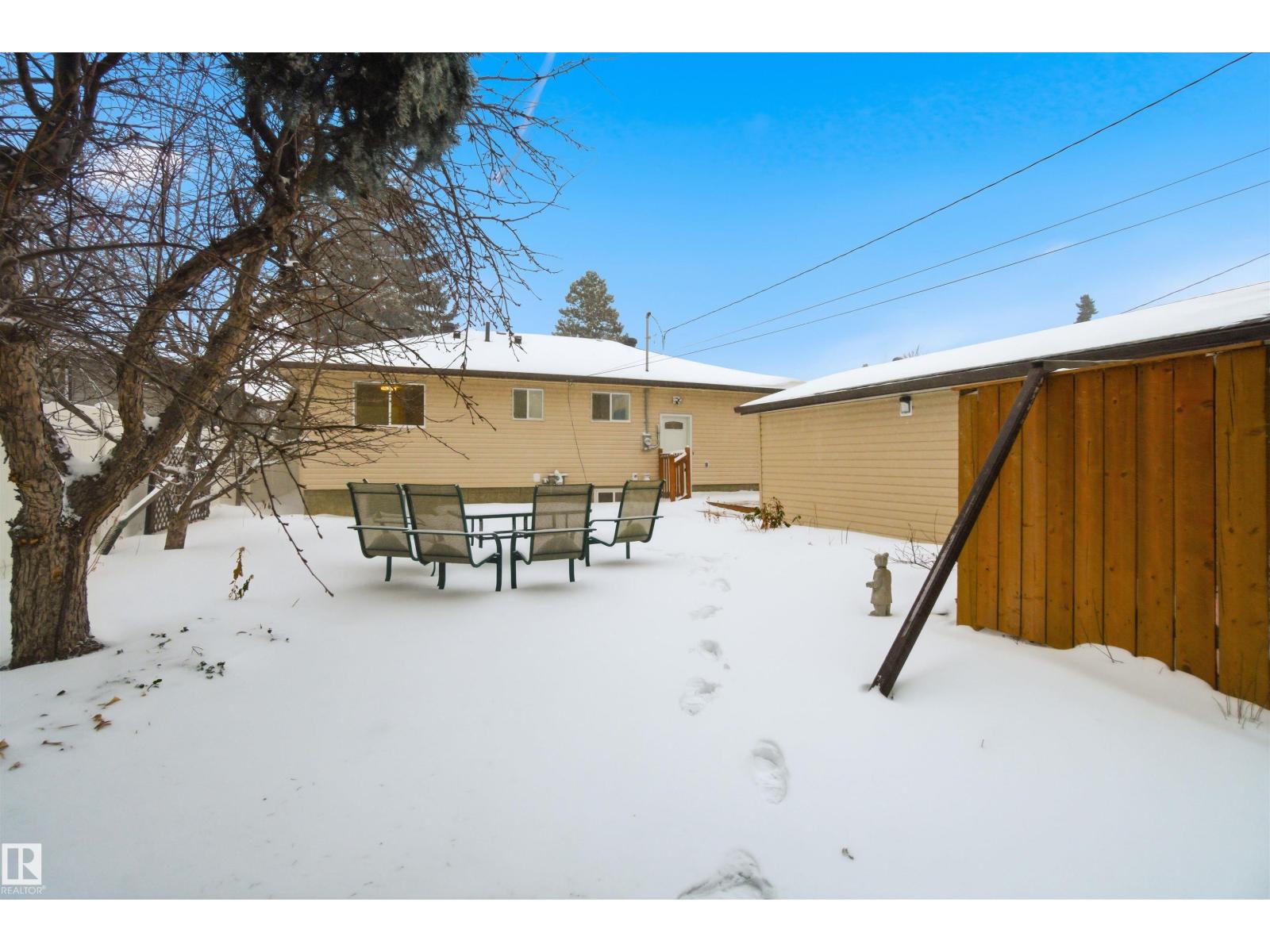 5711 95 AV NW, Edmonton
