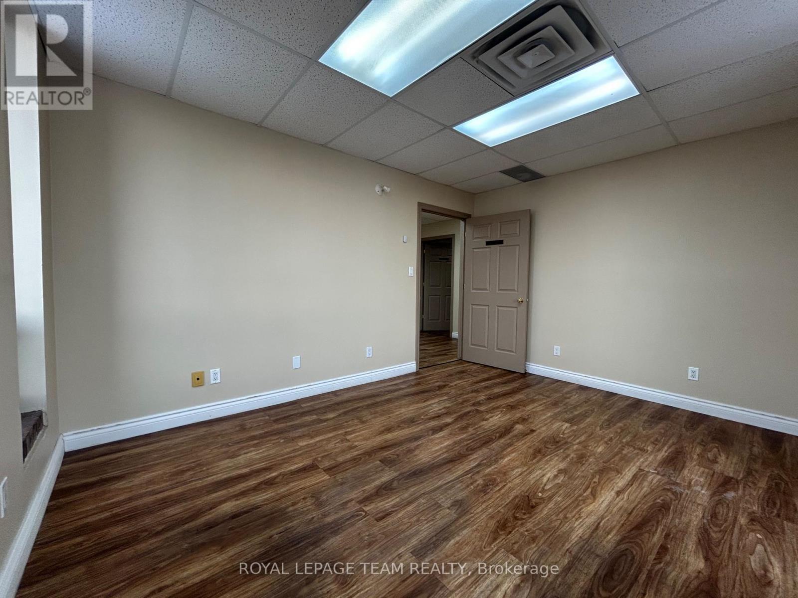 Office for Rent in Ottawa – 201 – 1695 BANK STREET, Ottawa – MLS# X12644618 - Image 26