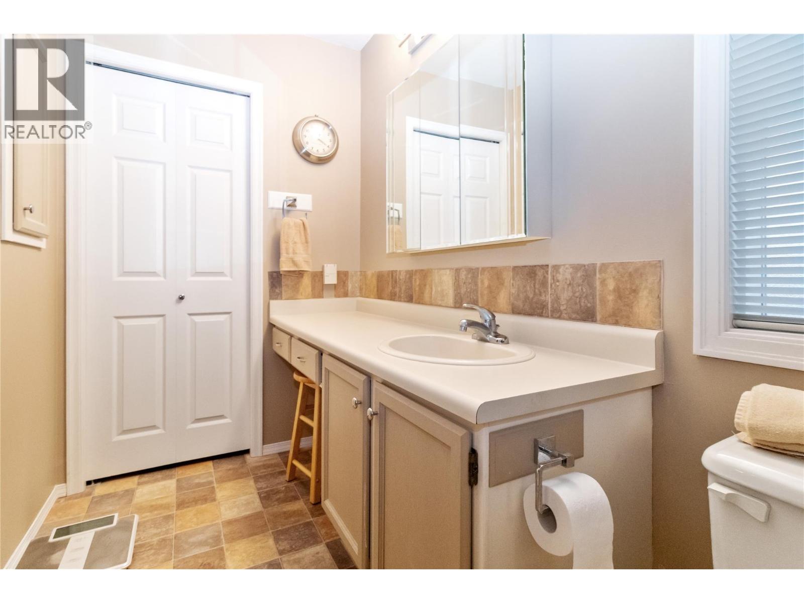 197 1255 Raymer Avenue, Kelowna