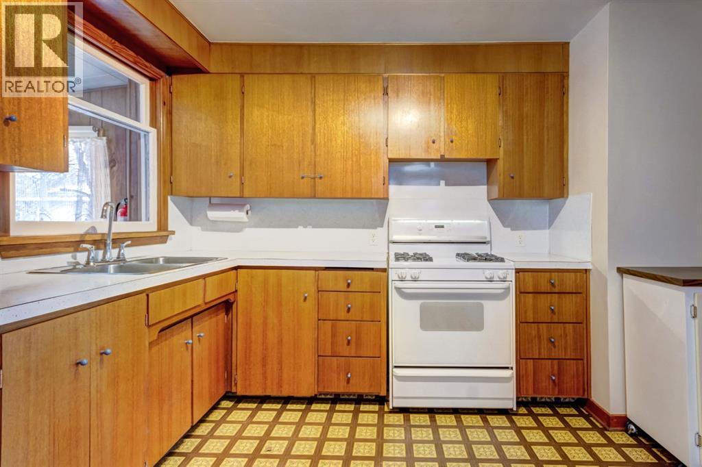 Single Family House Bungalow for Sale in   Street SE Southview Calgary 