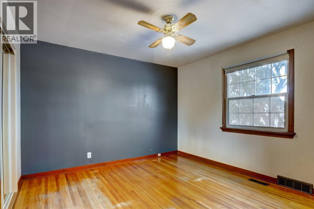 Single Family House Bungalow for Sale in   Street SE Southview Calgary 