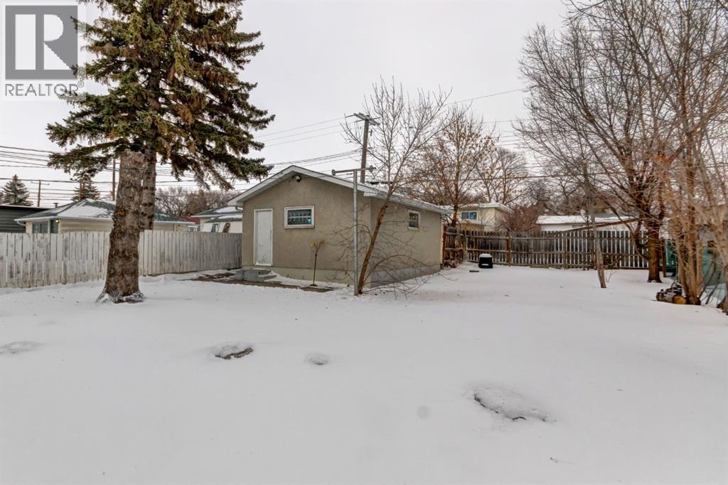 Single Family House Bungalow for Sale in   Street SE Southview Calgary 