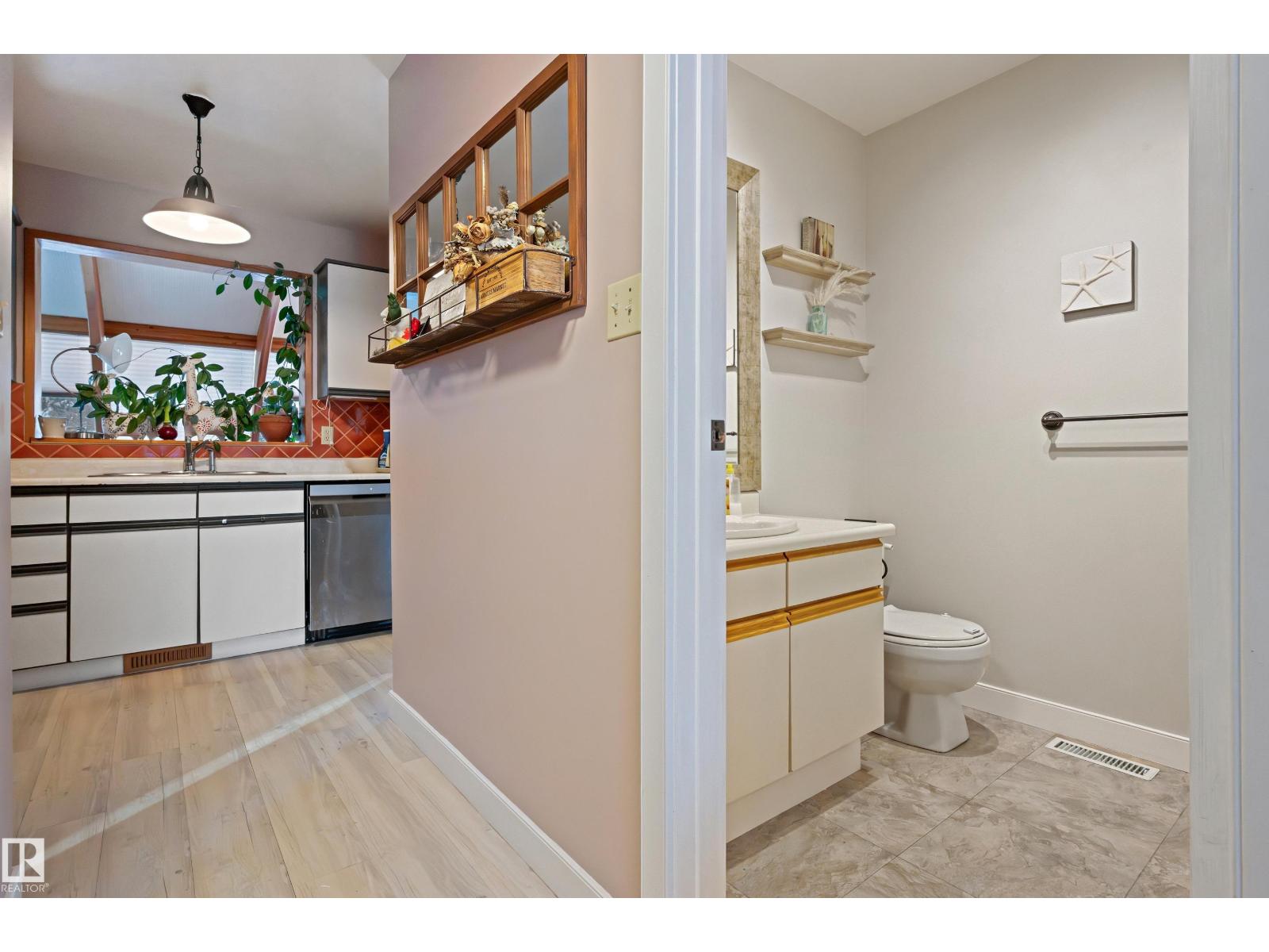 624 HENDERSON ST NW, Edmonton