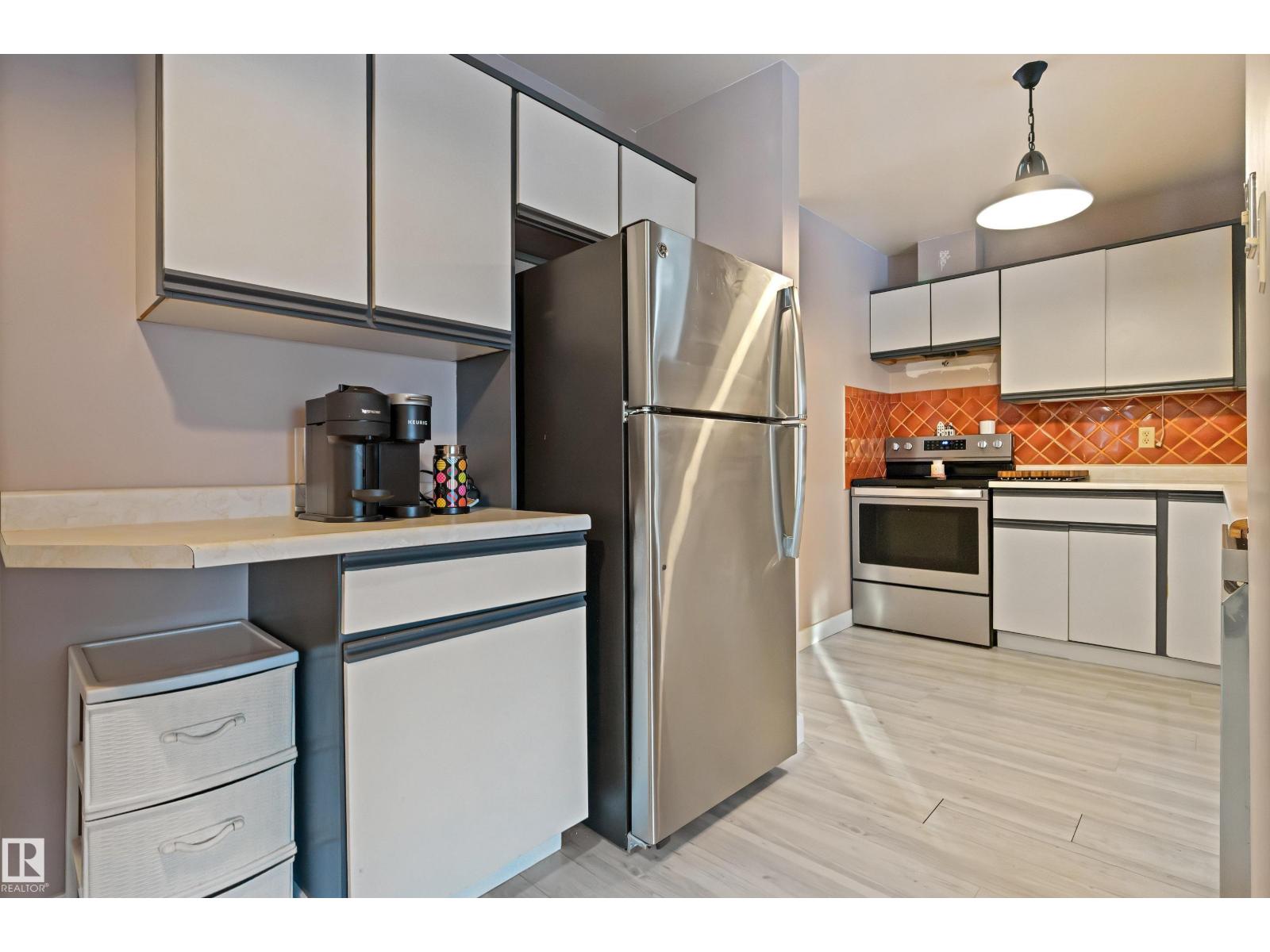 624 HENDERSON ST NW, Edmonton