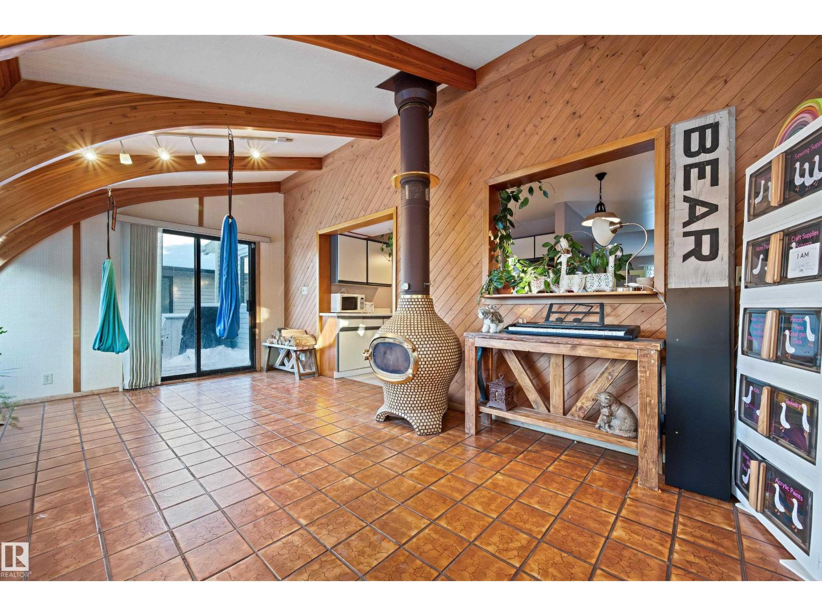 624 HENDERSON ST NW, Edmonton