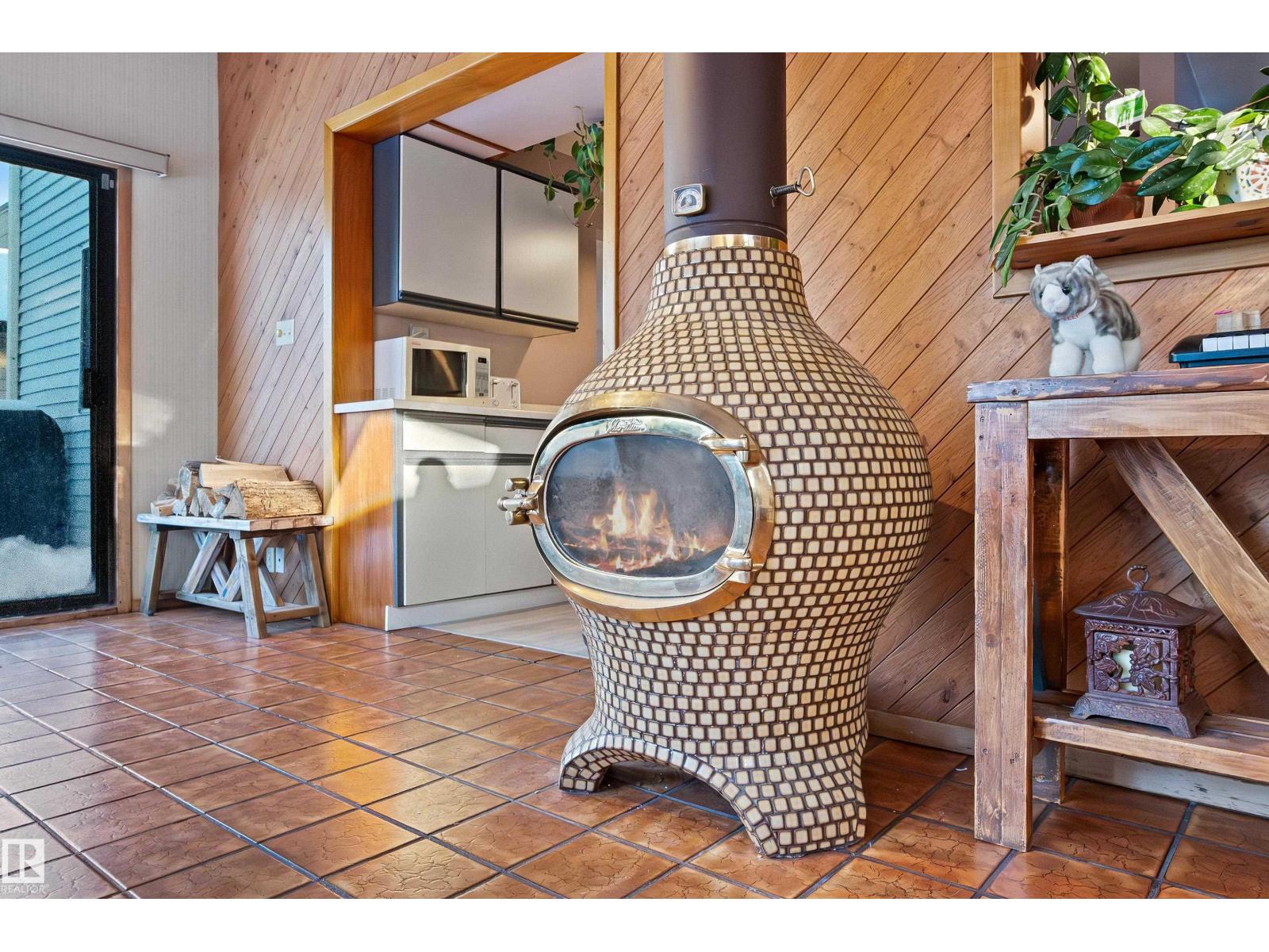 624 HENDERSON ST NW, Edmonton