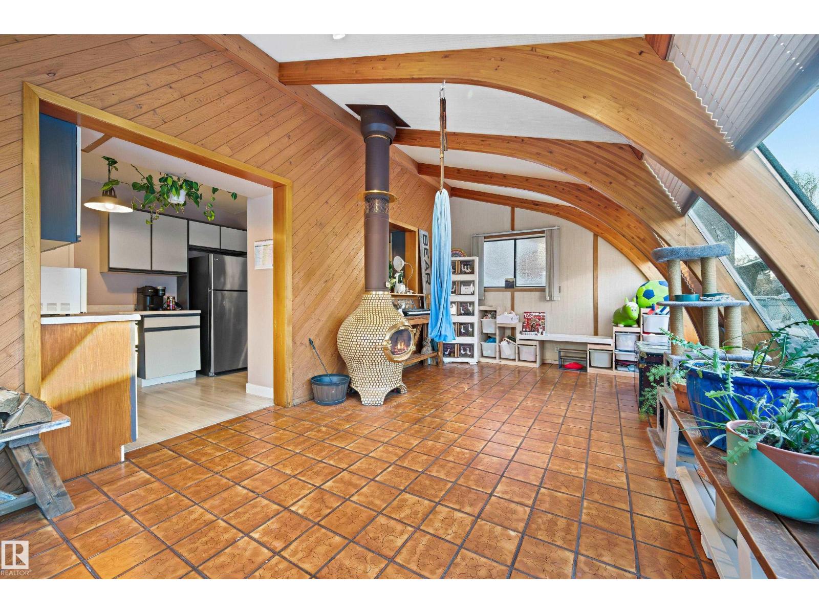 624 HENDERSON ST NW, Edmonton