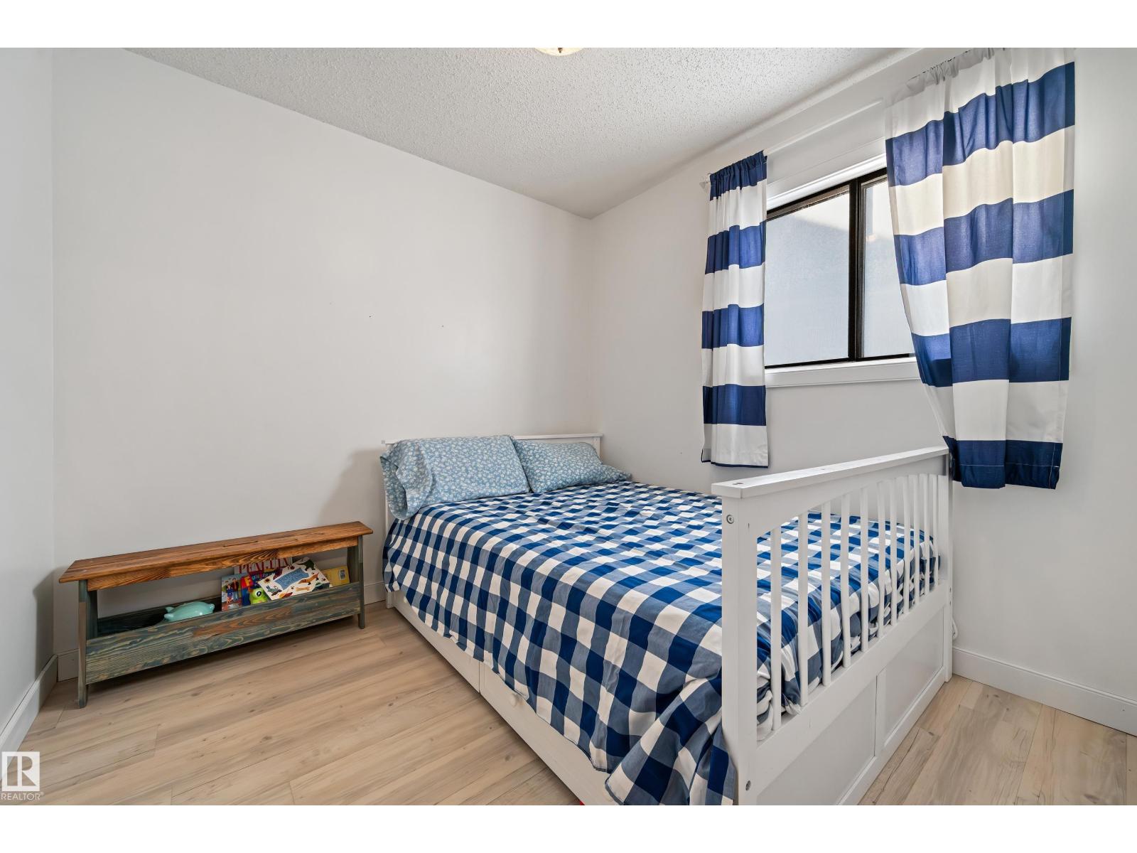 624 HENDERSON ST NW, Edmonton