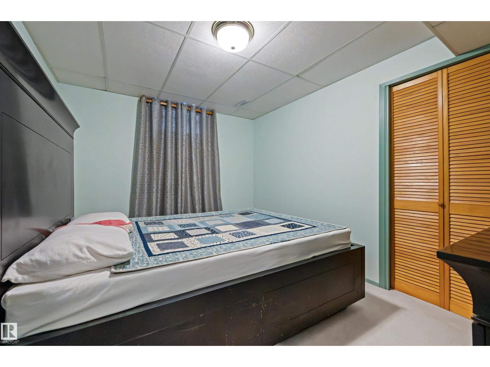 624 HENDERSON ST NW, Edmonton