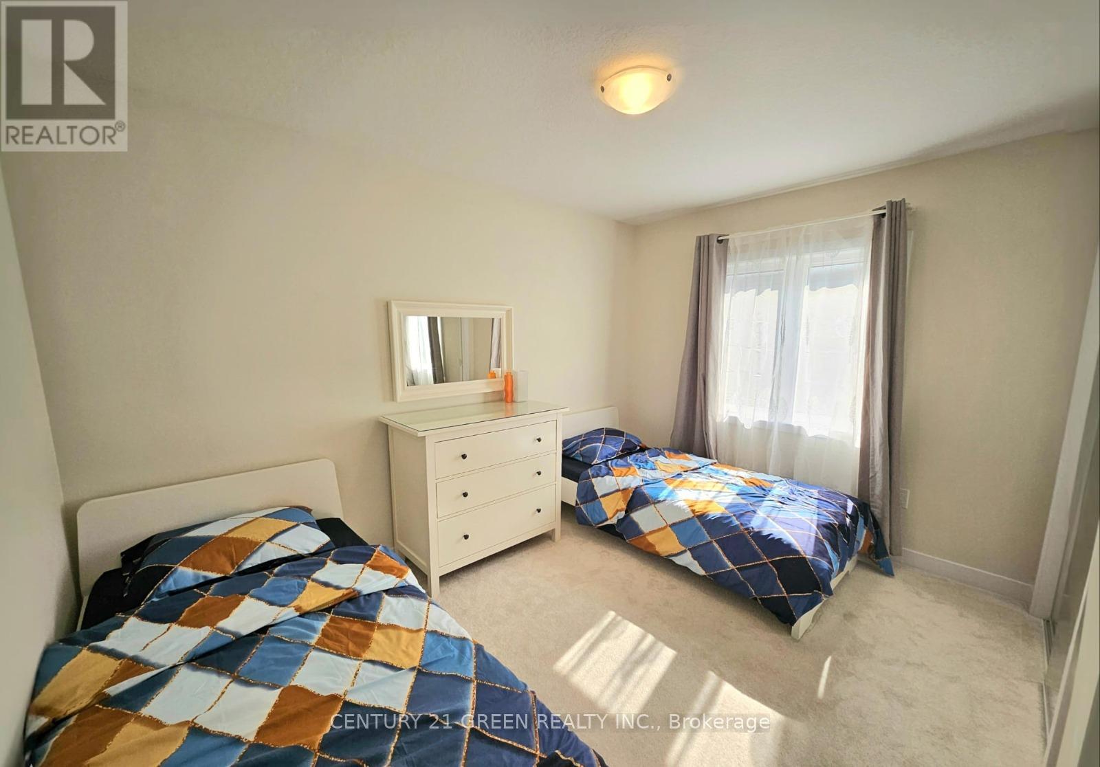 50 SUNFLOWER CRESCENT - 16