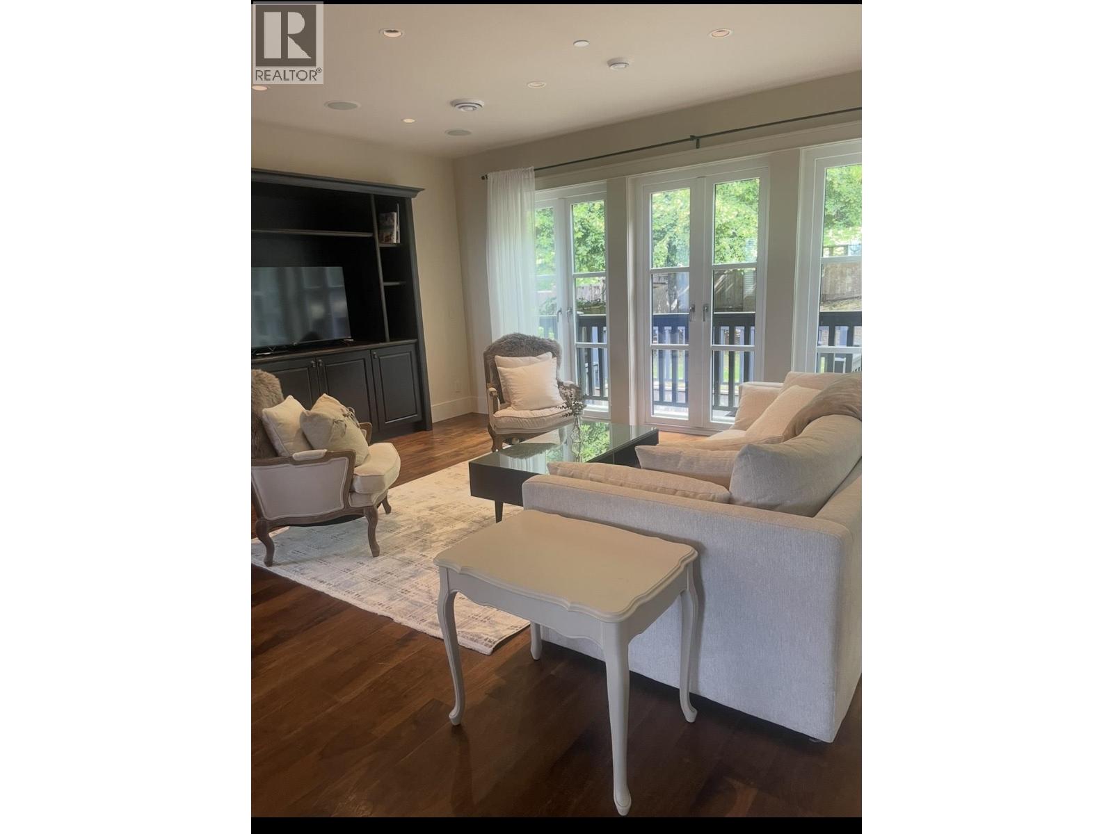 7589 CURTIS STREET, Burnaby