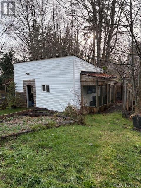 129 SEABREEZE DR N - 31