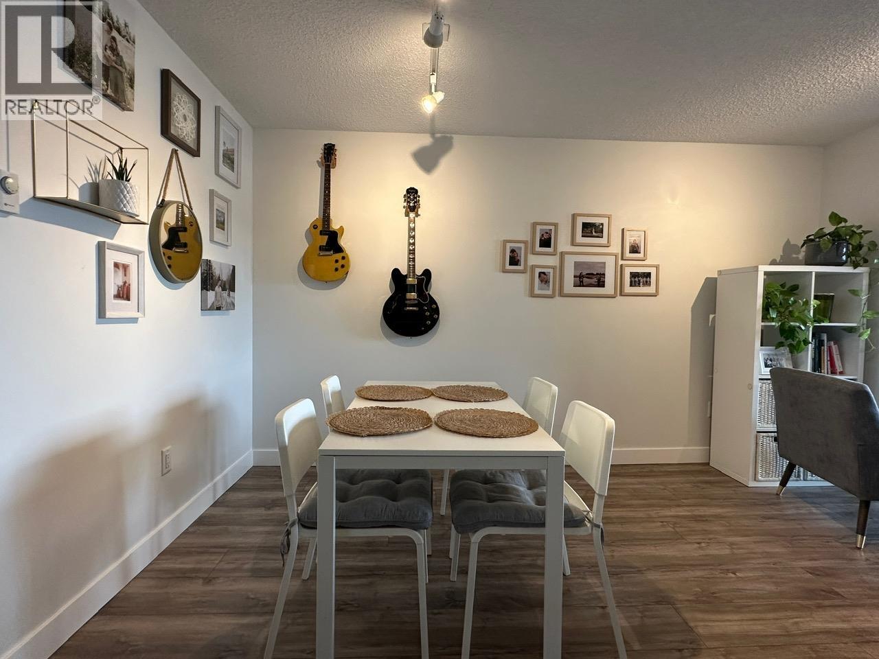 103 3 K DE K COURT, New Westminster