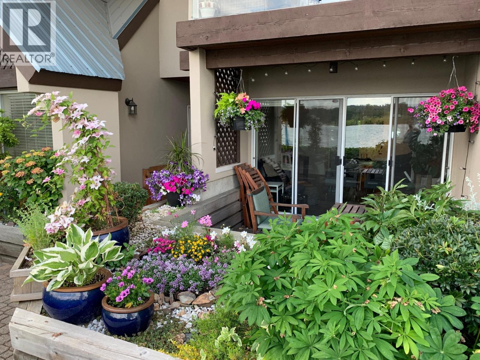 103 3 K DE K COURT, New Westminster