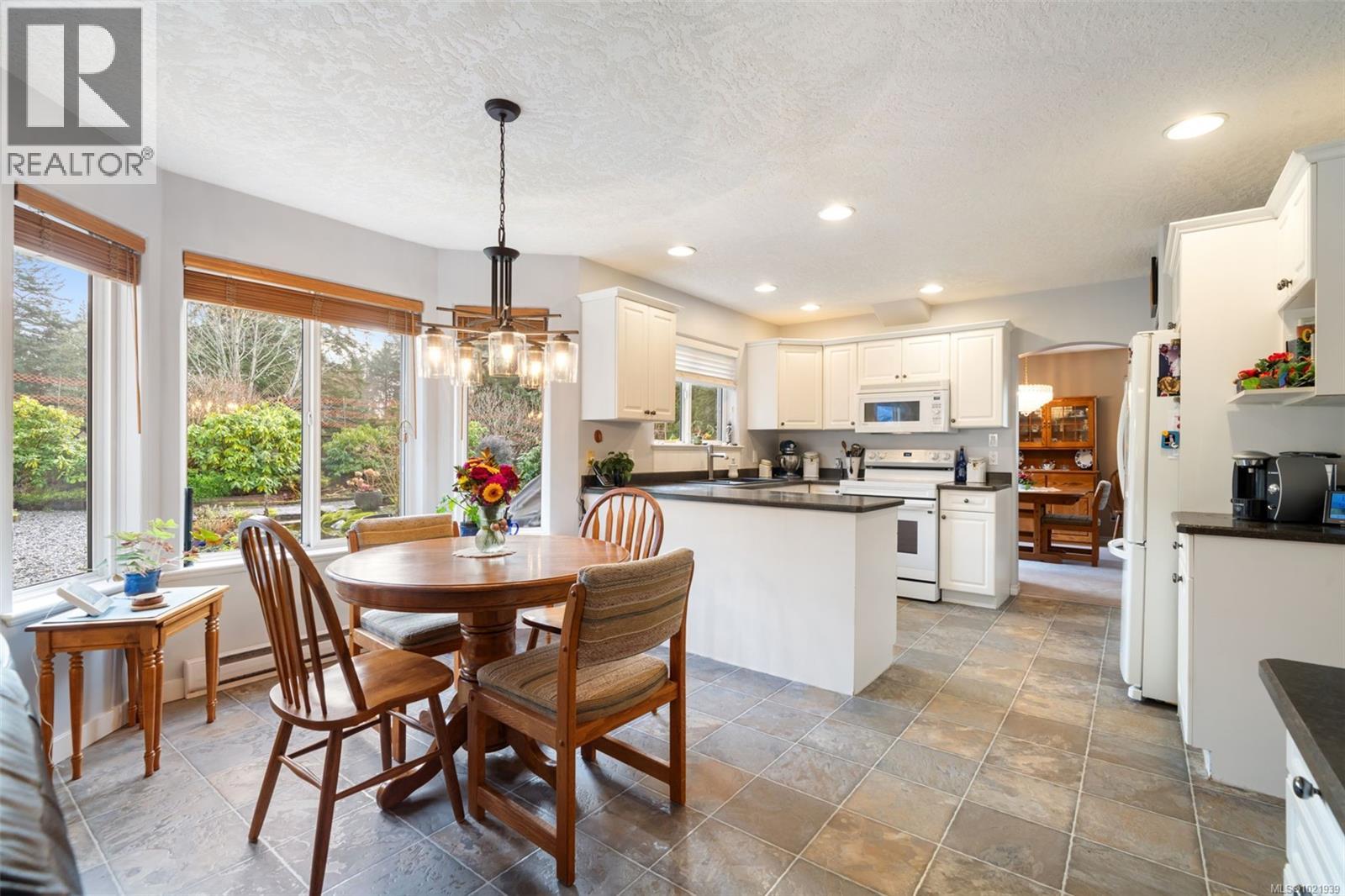 3581 Kelly Dawn Pl, Langford