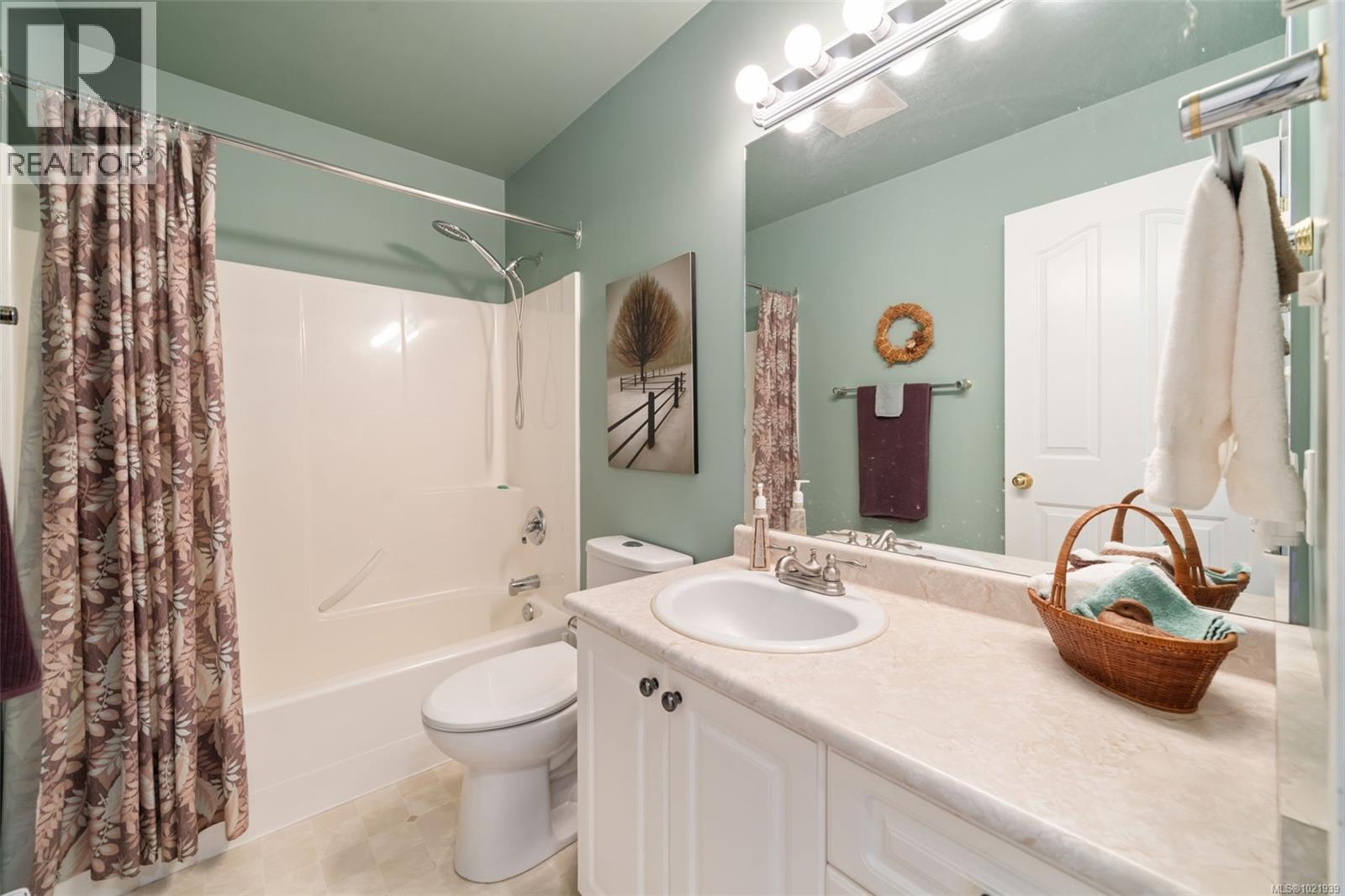 3581 Kelly Dawn Pl, Langford