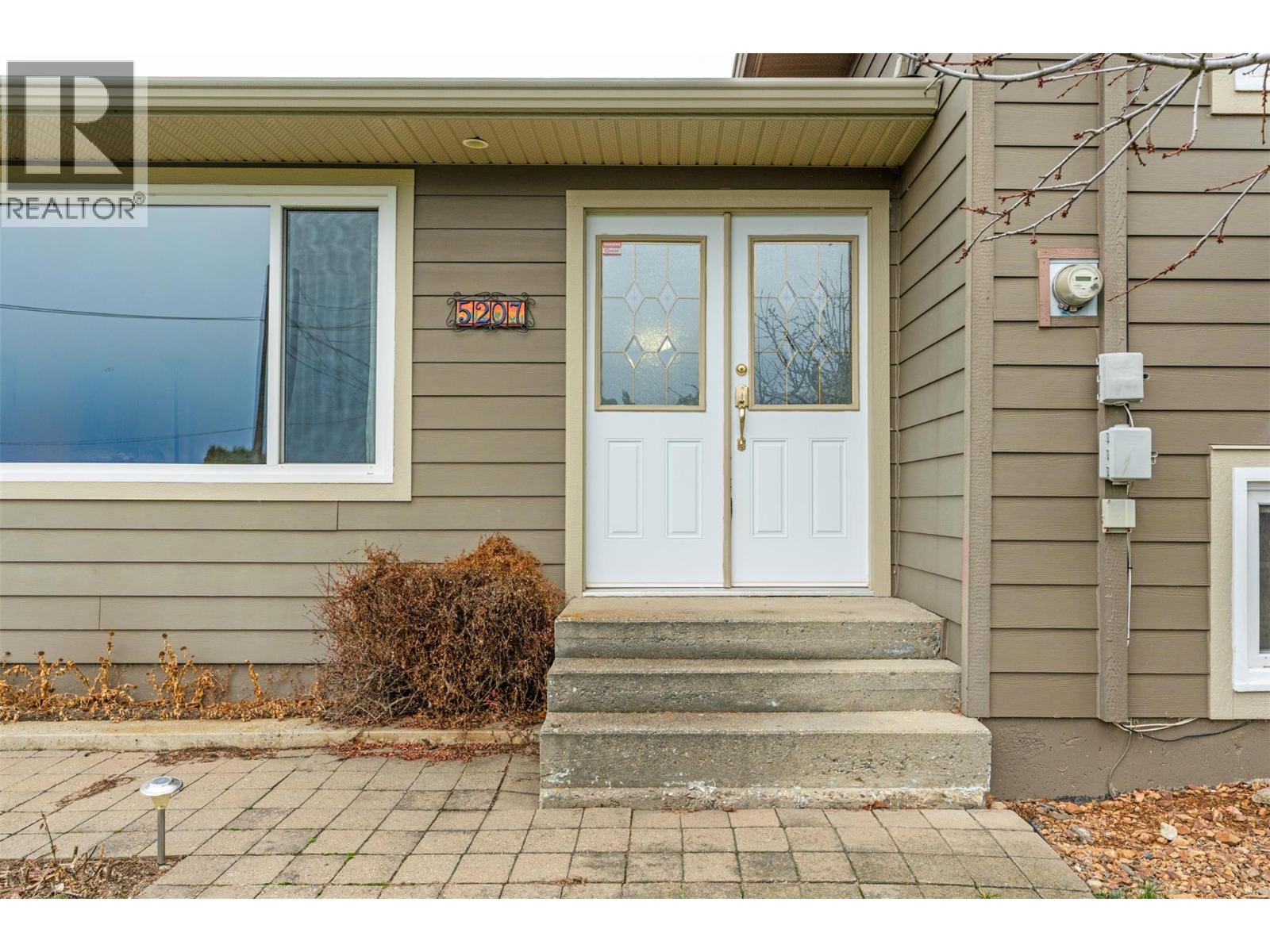  5207 Alain Road, Vernon