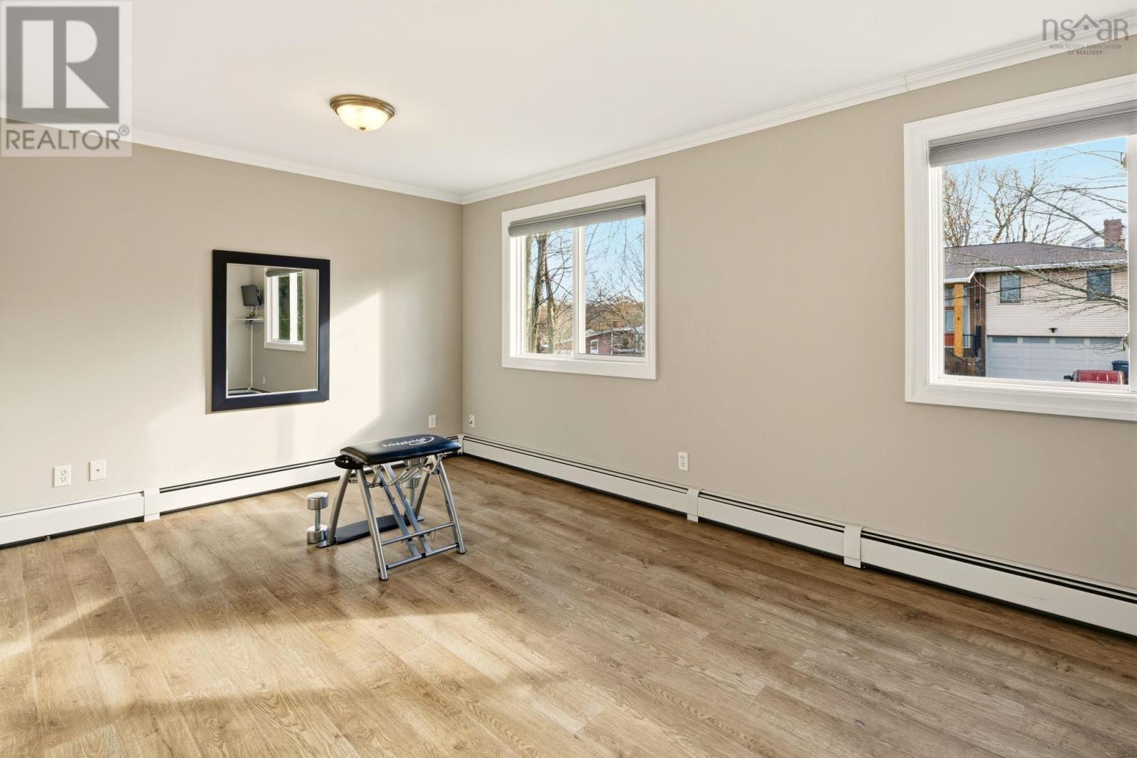 Property 22 of 49 of 7 Benview Drive