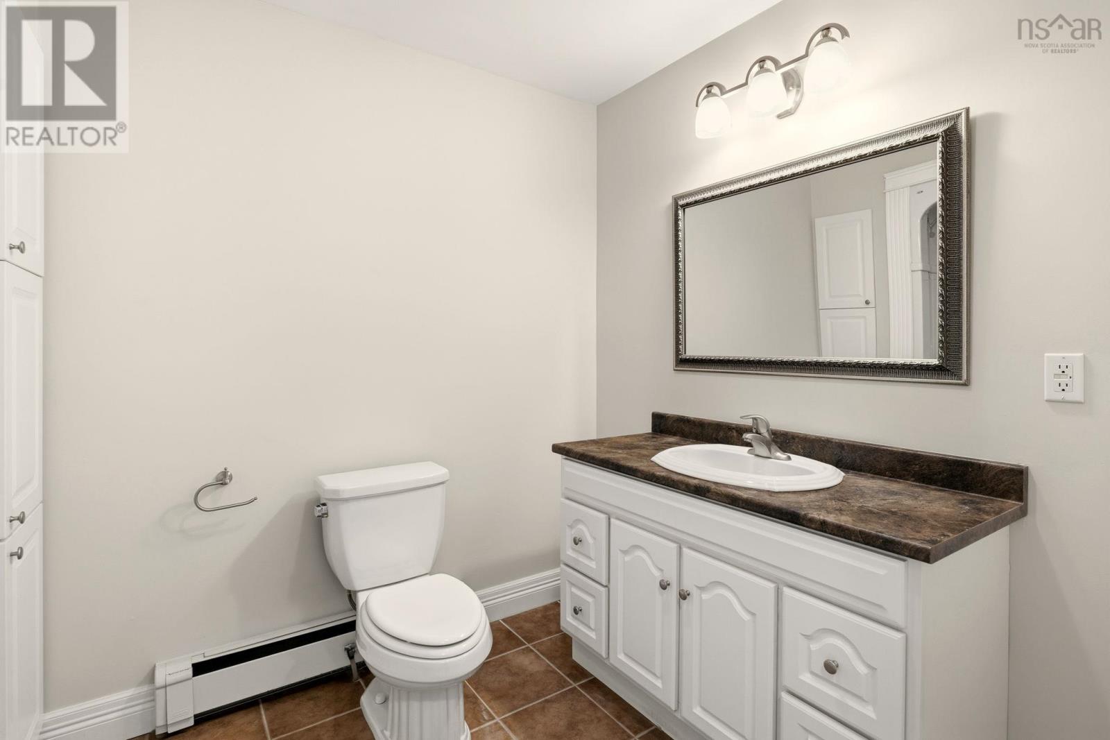 Property 14 of 49 of 7 Benview Drive