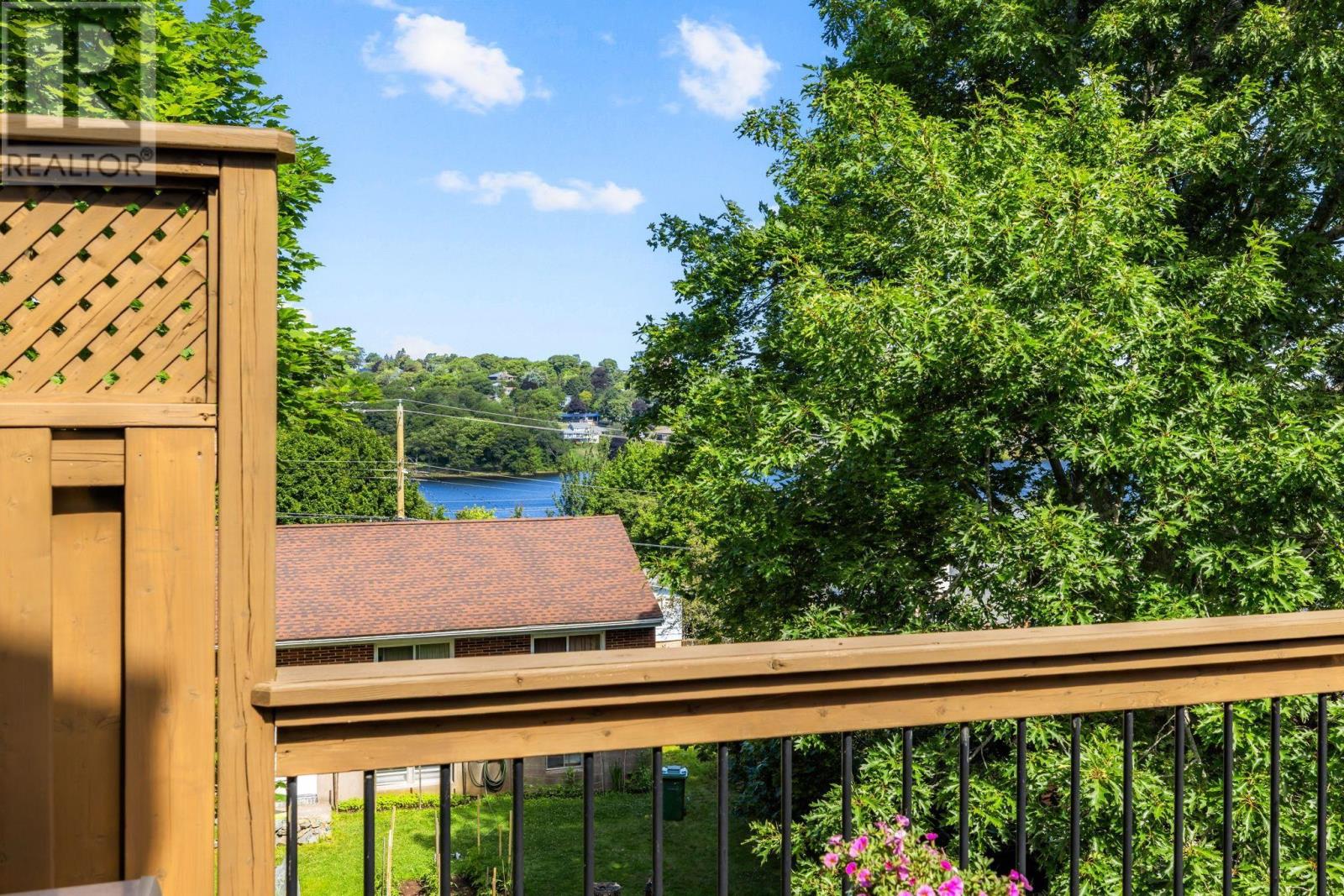 Property 37 of 49 of 7 Benview Drive