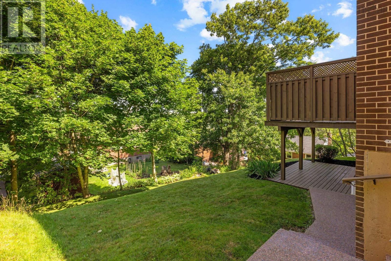 Property 38 of 49 of 7 Benview Drive