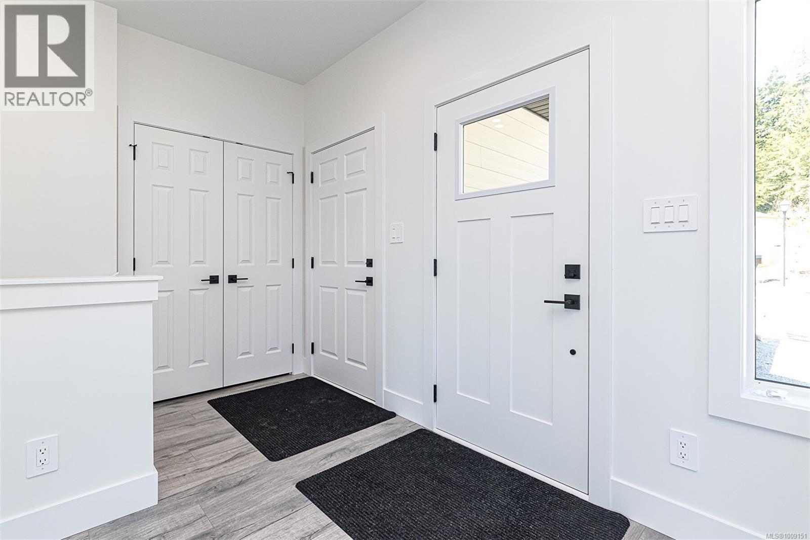 2605 Nickson Way, Sooke