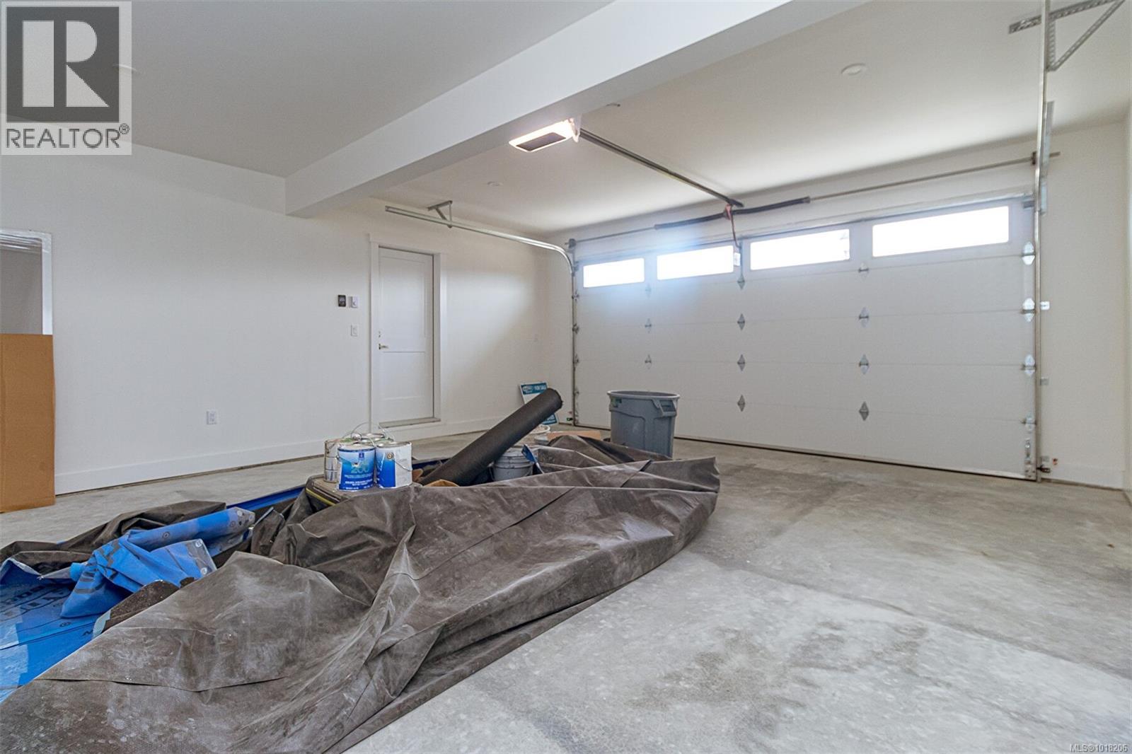 2588 Nickson Way, Sooke