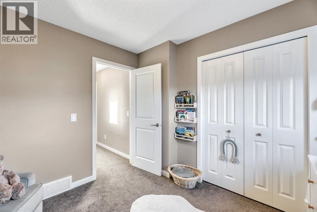 Single Family House for Sale in  Legacy Reach Manor SE Legacy Calgary 