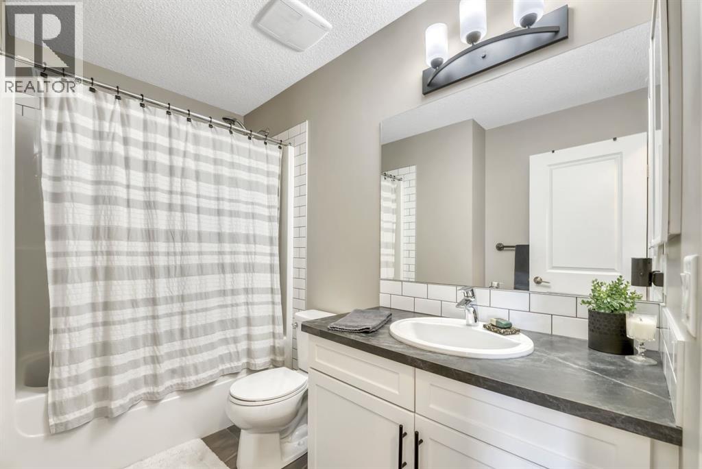 Single Family House for Sale in  Legacy Reach Manor SE Legacy Calgary 