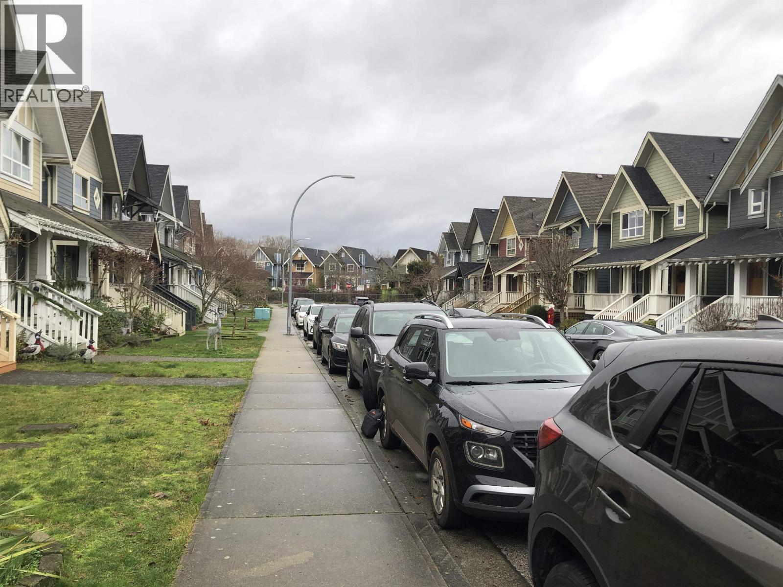 252 JENSEN STREET, New Westminster