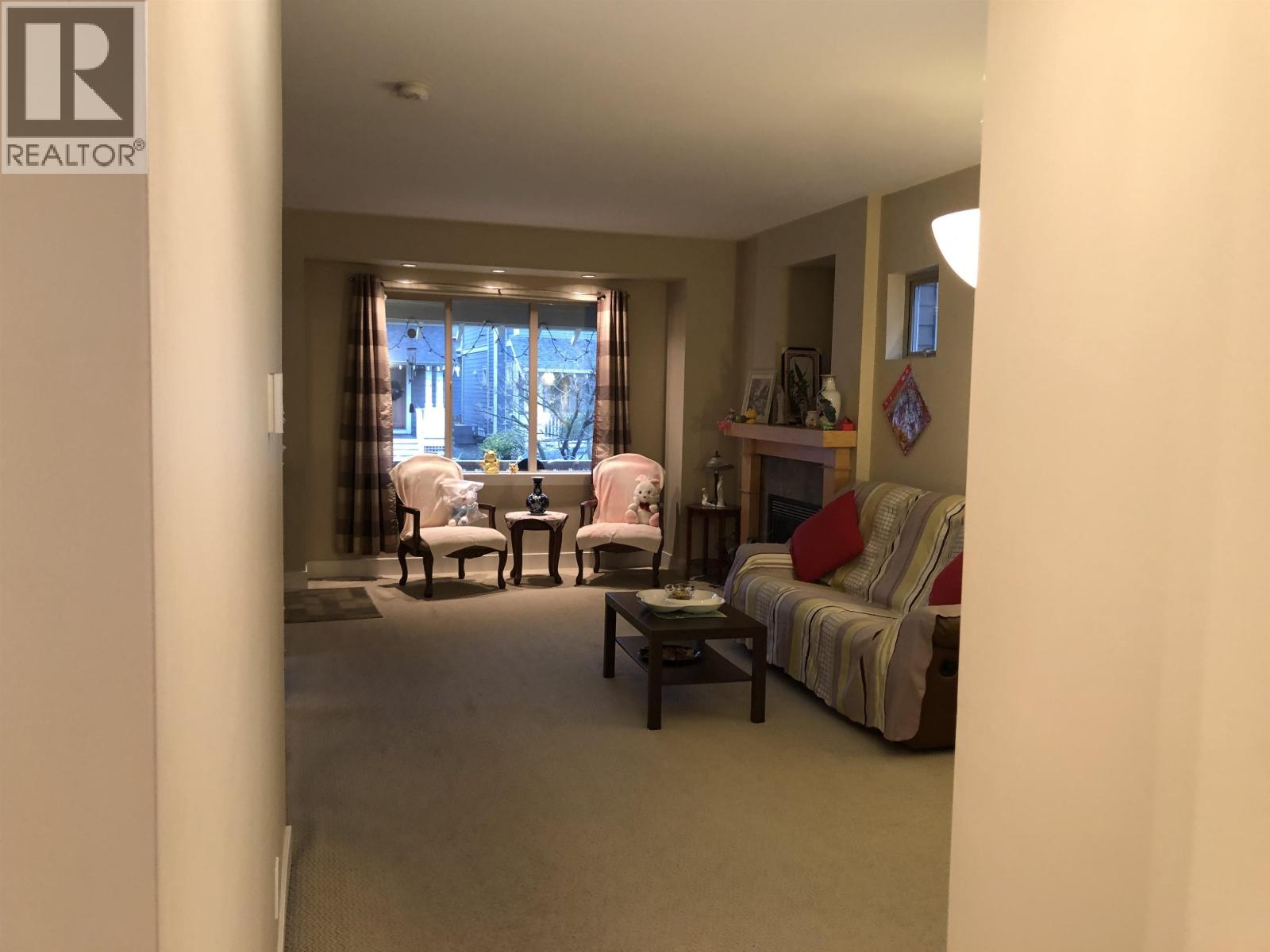 252 JENSEN STREET, New Westminster