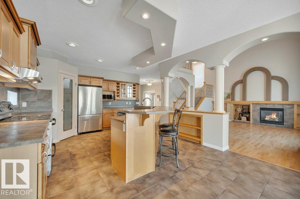 14816 16 ST NW NW, Edmonton