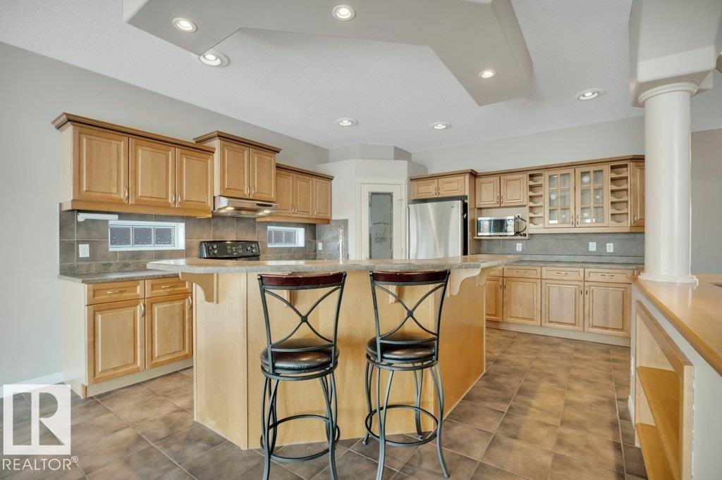 14816 16 ST NW NW, Edmonton