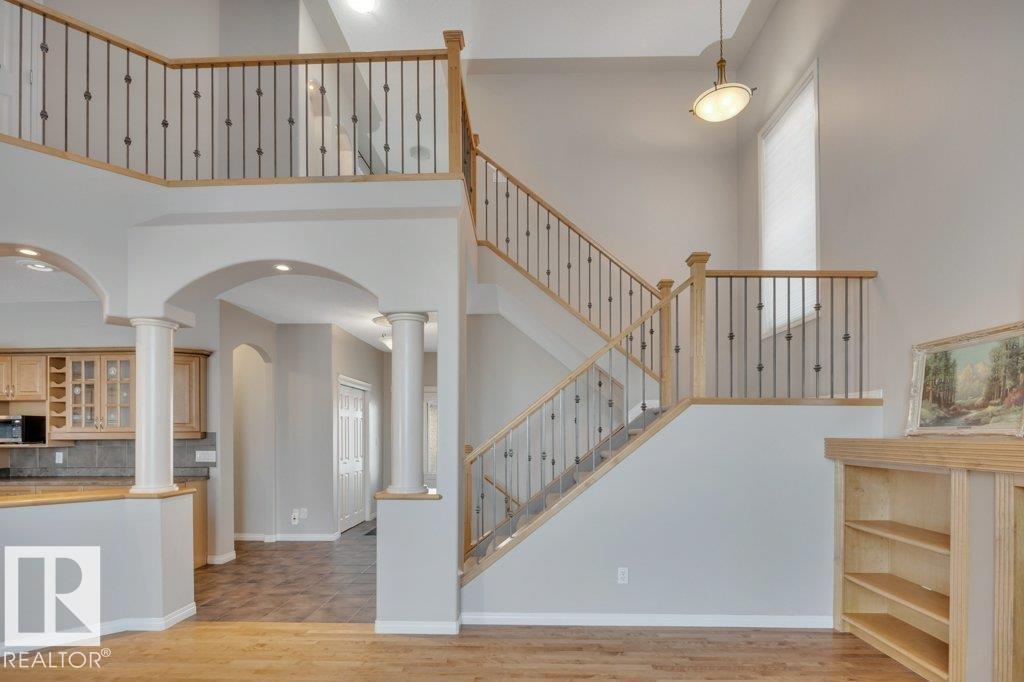 14816 16 ST NW NW, Edmonton