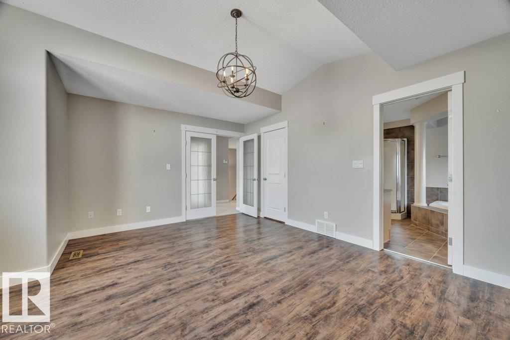 14816 16 ST NW NW, Edmonton