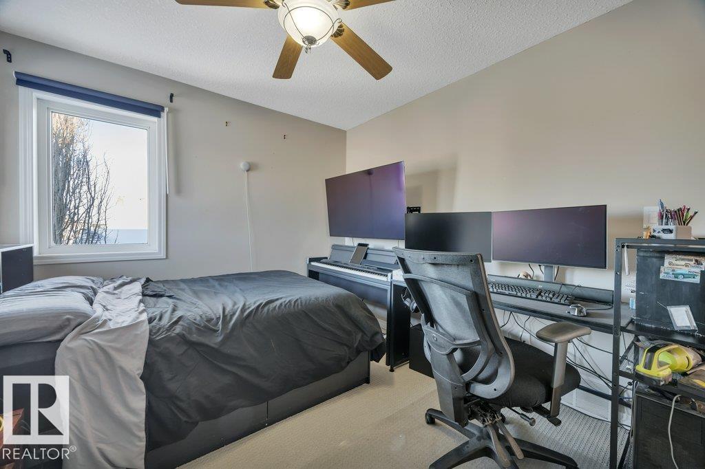 14816 16 ST NW NW, Edmonton