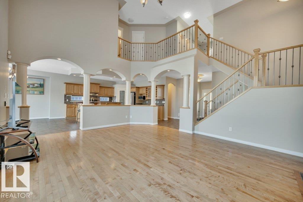 14816 16 ST NW NW, Edmonton