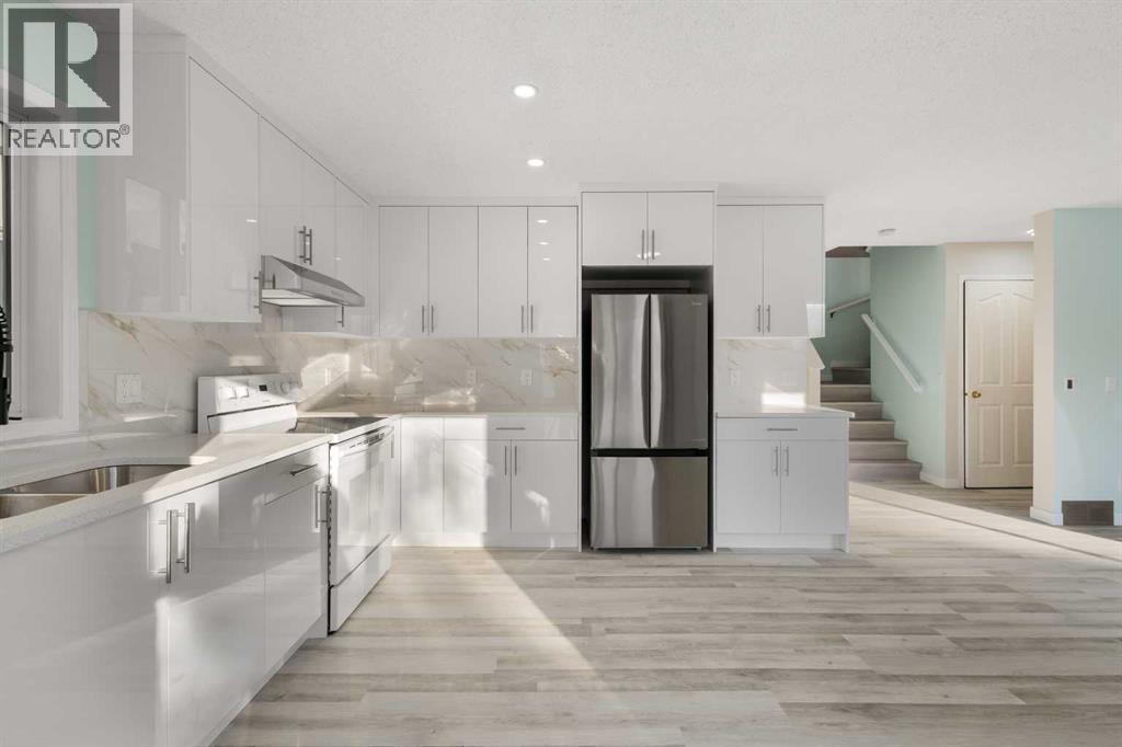 Single Family House for Sale in  Coventry Green NE Coventry Hills Calgary 