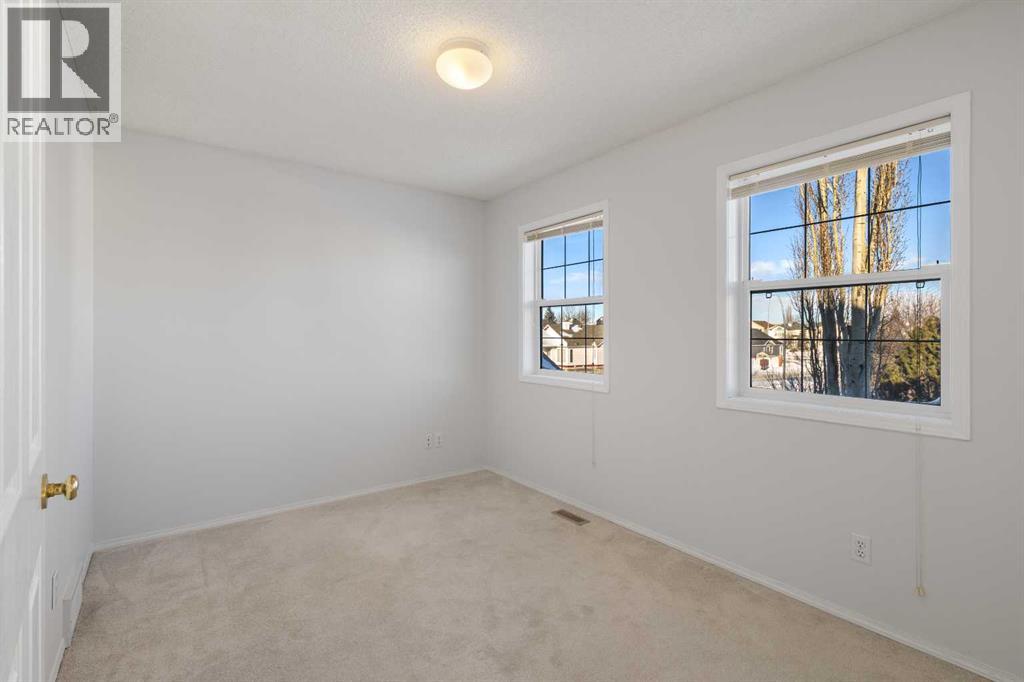 Single Family House for Sale in  Coventry Green NE Coventry Hills Calgary 