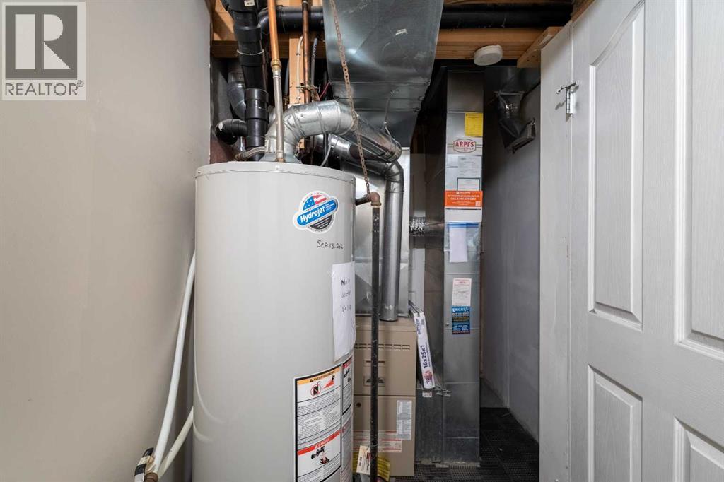 Single Family House for Sale in  Coventry Green NE Coventry Hills Calgary 