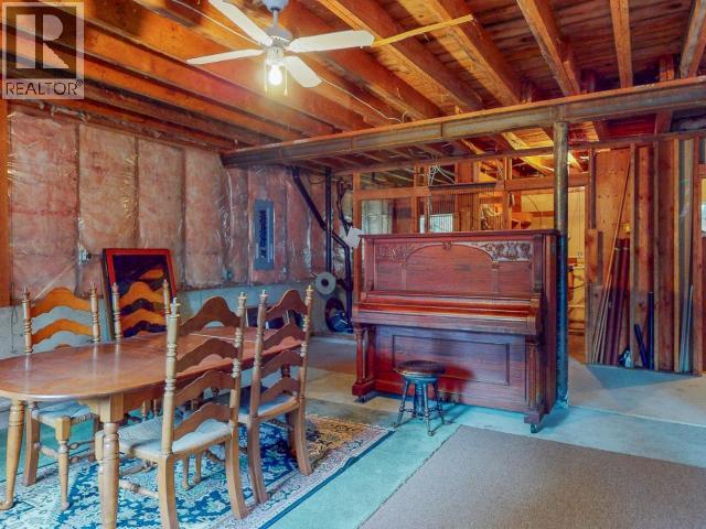 6080 SHELTER POINT ROAD, Texada Island