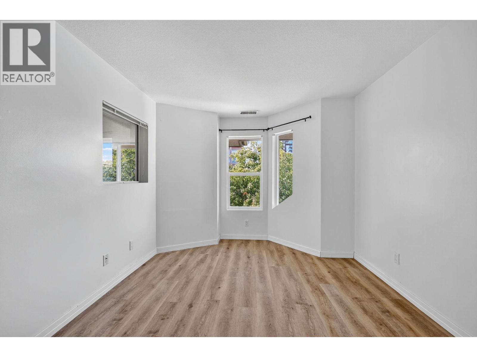 308 1965 Durnin Road, Kelowna