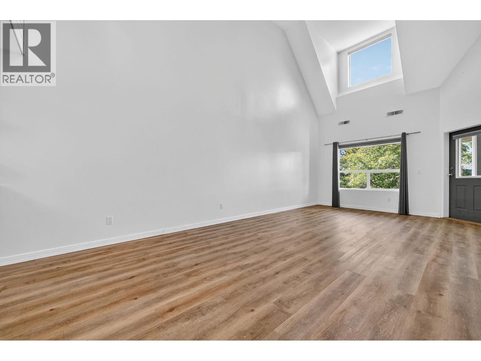 308 1965 Durnin Road, Kelowna