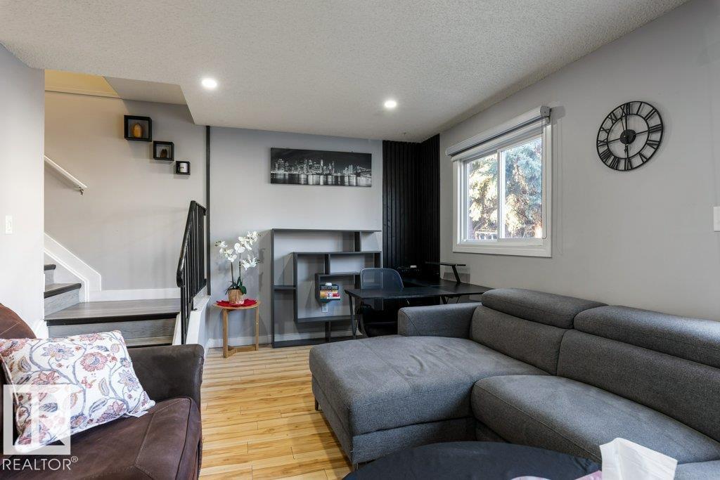 16487 115 ST NW, Edmonton